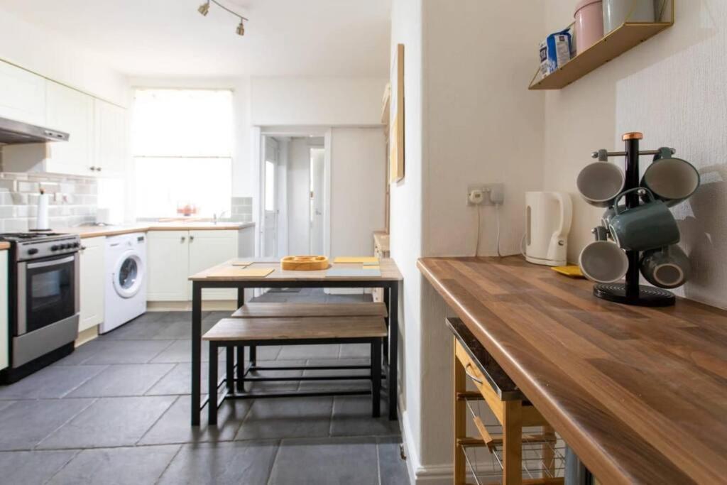 Cosy Home In City Centre Lincoln Exterior photo